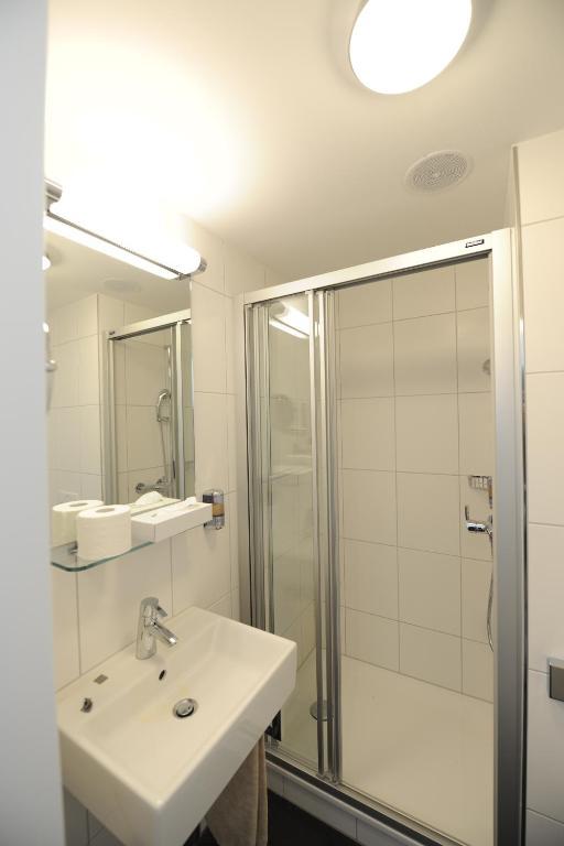 Hotel Freihof Swiss Lodge Unterageri Phòng bức ảnh